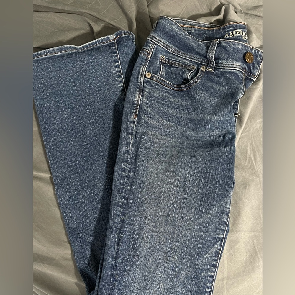 American eagle size 8 boot cut